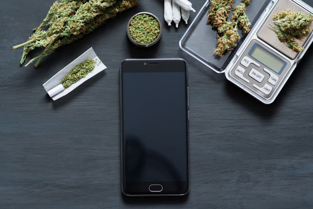 Top 5 Reasons is Better to Buy cannabis Online | WeedSmart Canada