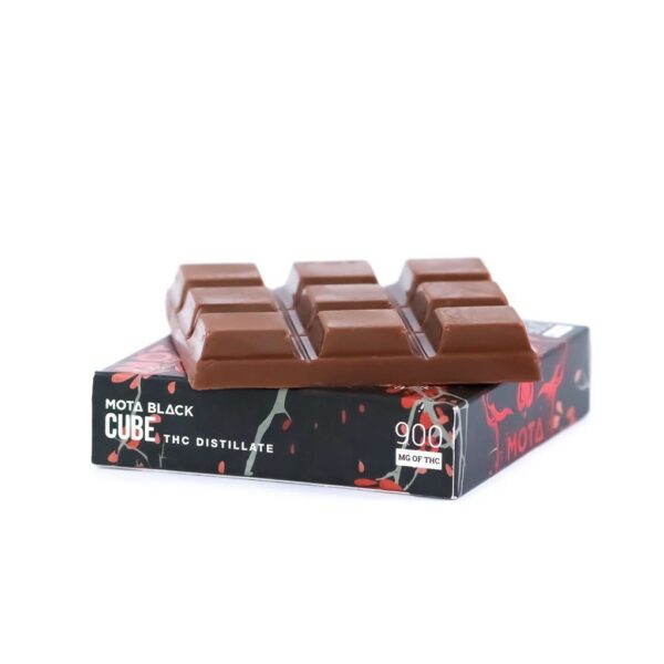 MOTA Edibles – Black Chocolate Cherry Cube – 900mg THC | WeedSmart Canada